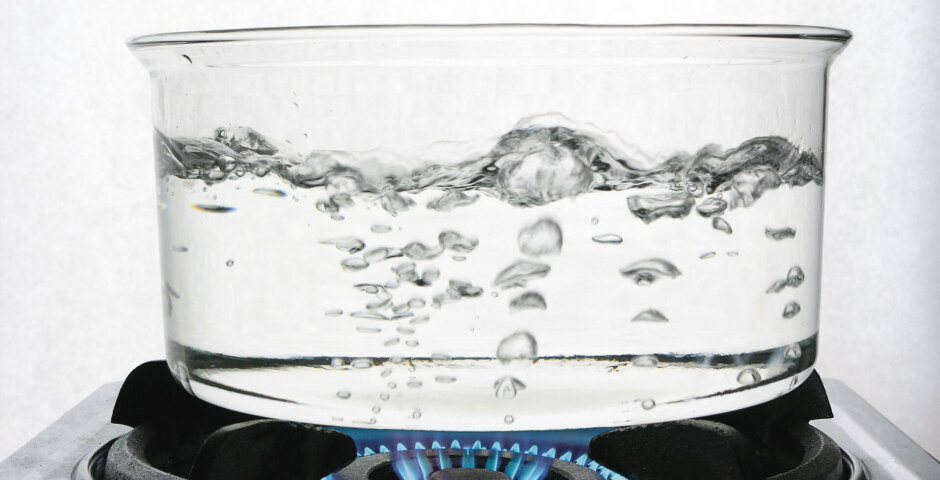 What is the boiling point of water in Celsius?