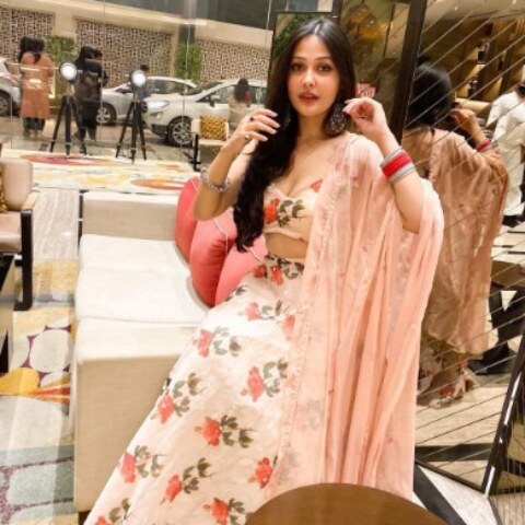 Call Girls In Gulmohar Park꧁95°996138~76 ꧂☎ Delhi Call Girls