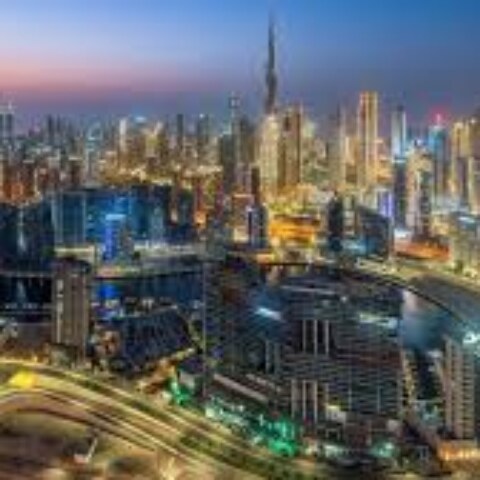 Is Bahria Town launching a residential project in Dubai, and what can potential investors expect from it