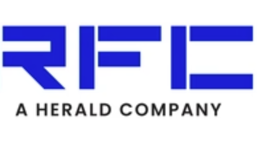 How does an industrial robot vacuum improve safety and cleanliness in warehouse facilities?