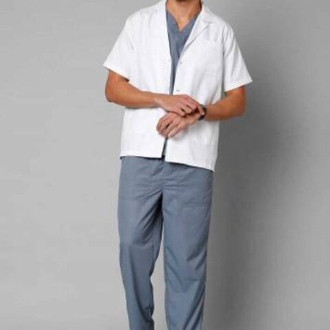 Need bulk Lab Coats for hospitals or laboratories?