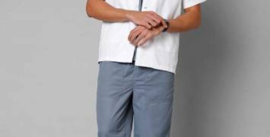Need bulk Lab Coats for hospitals or laboratories?